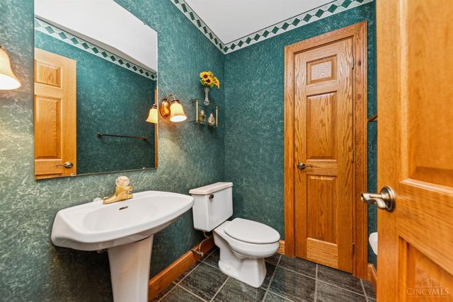 2214 Trappers Knoll Drive, Batavia Twp, OH 45103