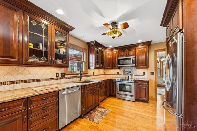 2214 Trappers Knoll Drive, Batavia Twp, OH 45103