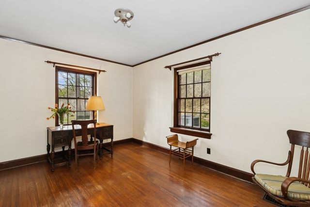 1818 N Dubuque St, Iowa City, IA 52245