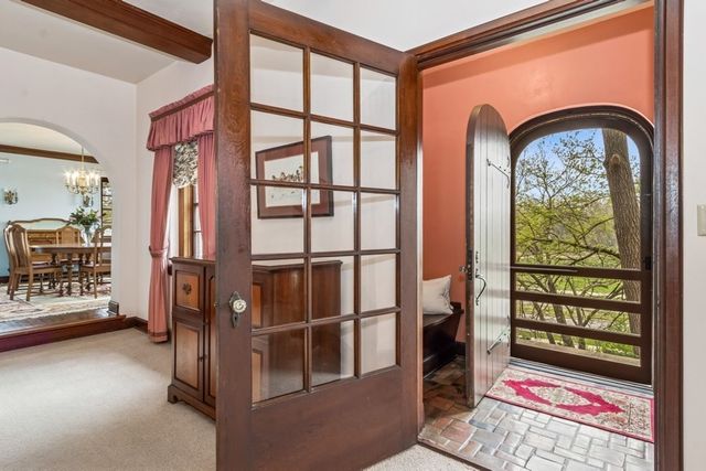 1818 N Dubuque St, Iowa City, IA 52245