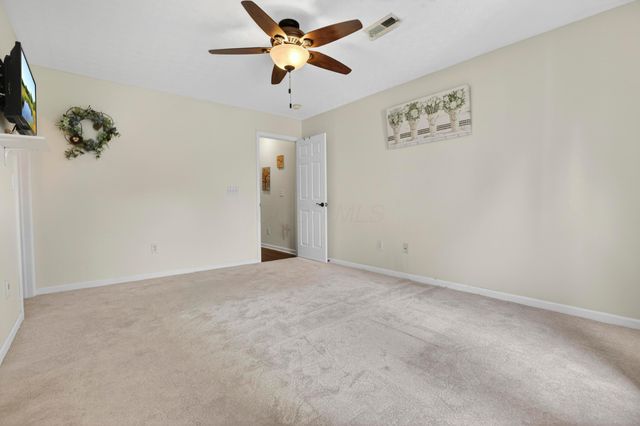 24 Bloomfield Hills Drive, South Bloomfield, OH 43103