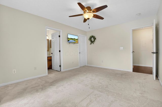 24 Bloomfield Hills Drive, South Bloomfield, OH 43103