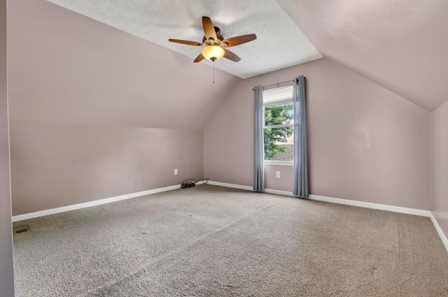 24 Bloomfield Hills Drive, South Bloomfield, OH 43103