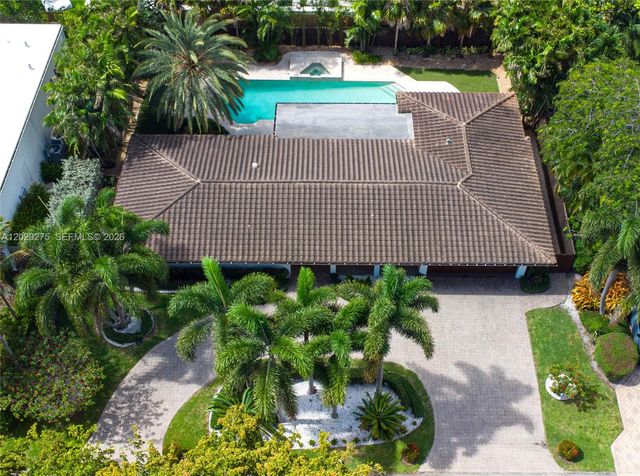 2716 NE 29th Court, Fort Lauderdale, FL 33306