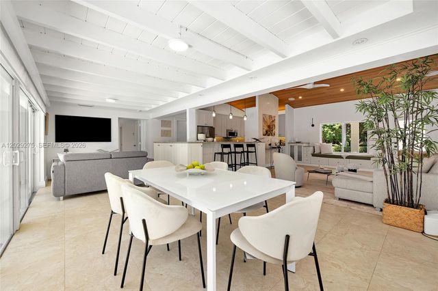 2716 NE 29th Court, Fort Lauderdale, FL 33306