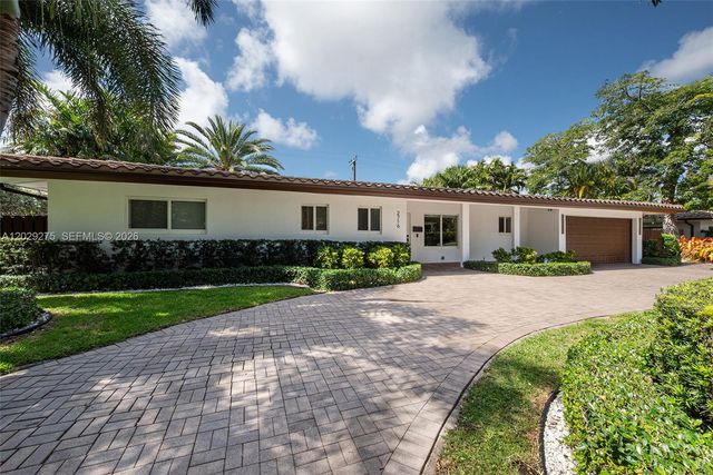 2716 NE 29th Court, Fort Lauderdale, FL 33306