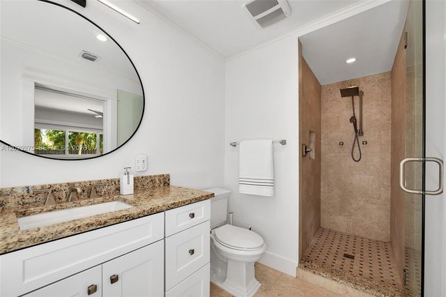 2716 NE 29th Court, Fort Lauderdale, FL 33306