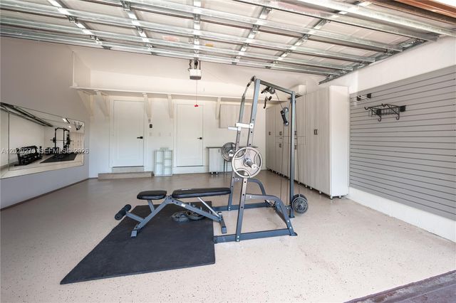 2716 NE 29th Court, Fort Lauderdale, FL 33306