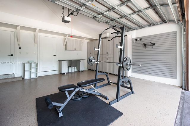 2716 NE 29th Court, Fort Lauderdale, FL 33306