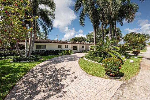 2716 NE 29th Court, Fort Lauderdale, FL 33306