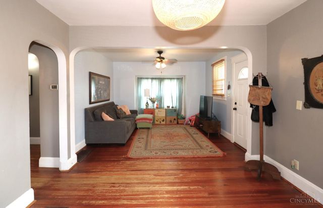 1812 Sundale Avenue, North College Hill, OH 45239