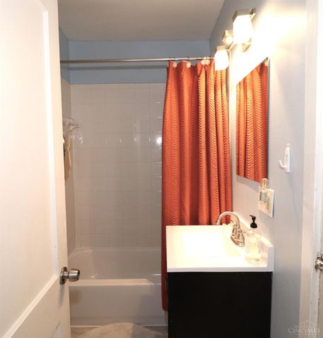 1812 Sundale Avenue, North College Hill, OH 45239