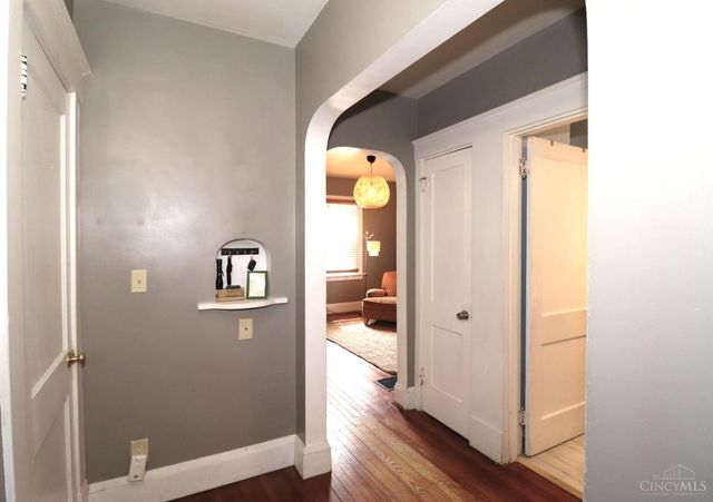 1812 Sundale Avenue, North College Hill, OH 45239