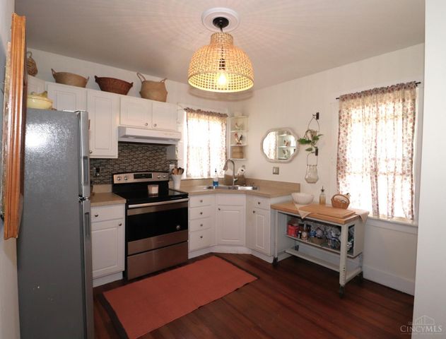 1812 Sundale Avenue, North College Hill, OH 45239