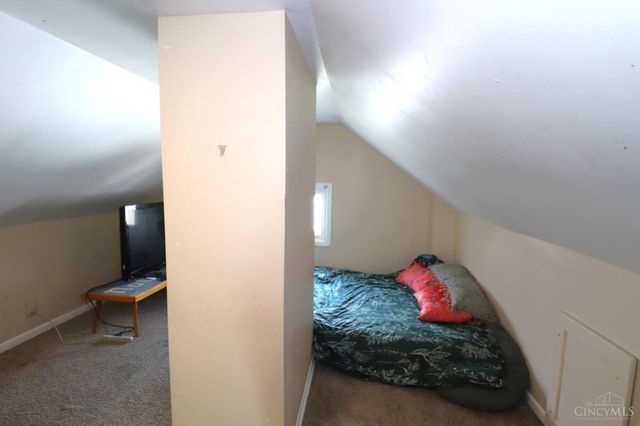 1812 Sundale Avenue, North College Hill, OH 45239