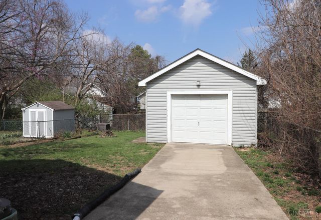 1812 Sundale Avenue, North College Hill, OH 45239
