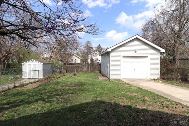 1812 Sundale Avenue, North College Hill, OH 45239