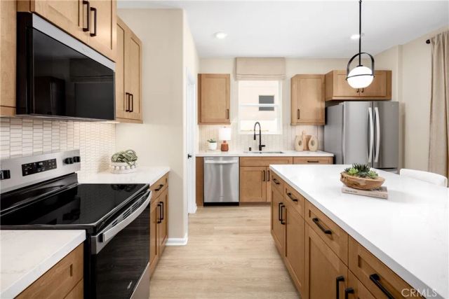 30632 Paul Lane, Winchester, CA 92596