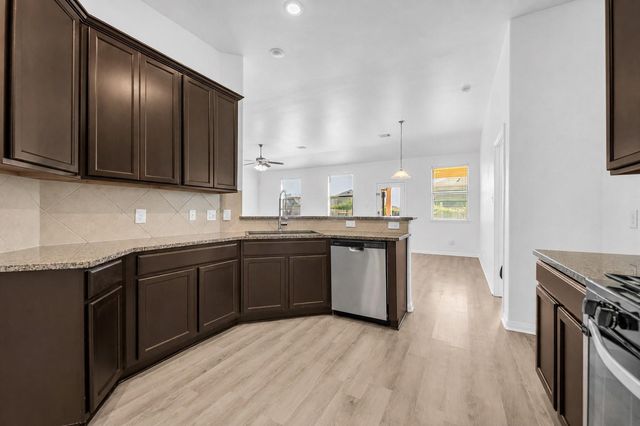 4707 Waukegan Road, Conroe, TX 77306
