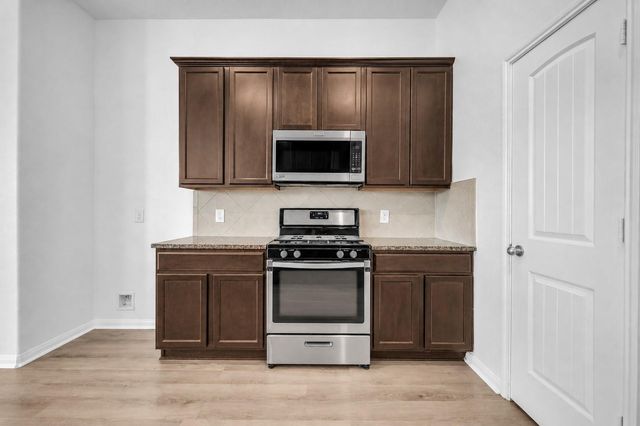 4707 Waukegan Road, Conroe, TX 77306
