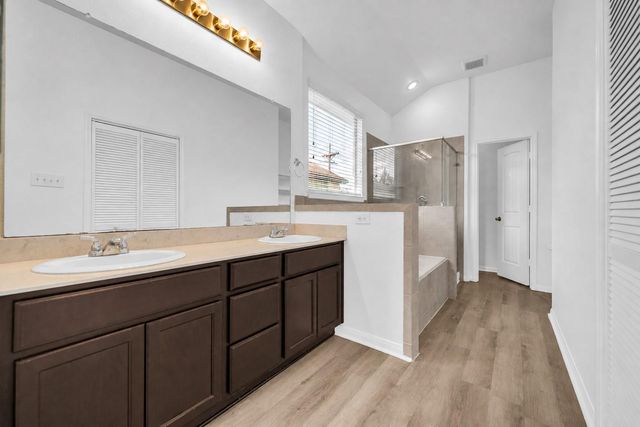 4707 Waukegan Road, Conroe, TX 77306