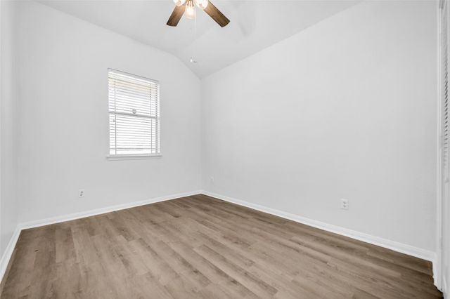 4707 Waukegan Road, Conroe, TX 77306