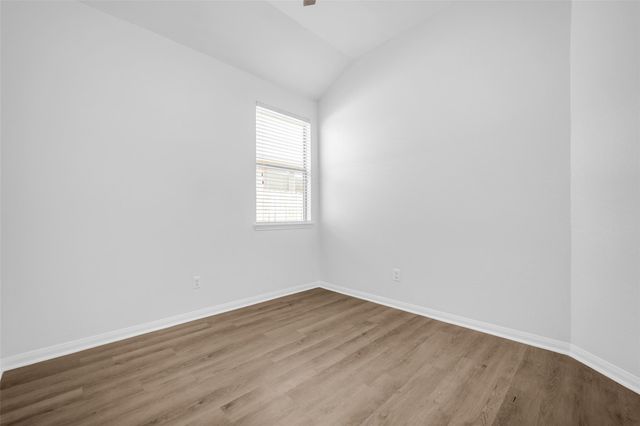 4707 Waukegan Road, Conroe, TX 77306