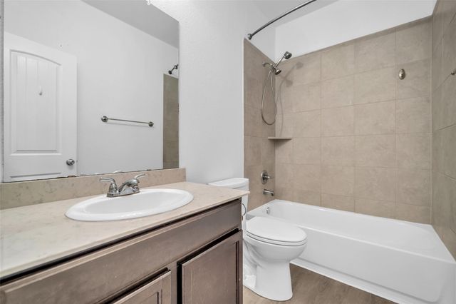 4707 Waukegan Road, Conroe, TX 77306