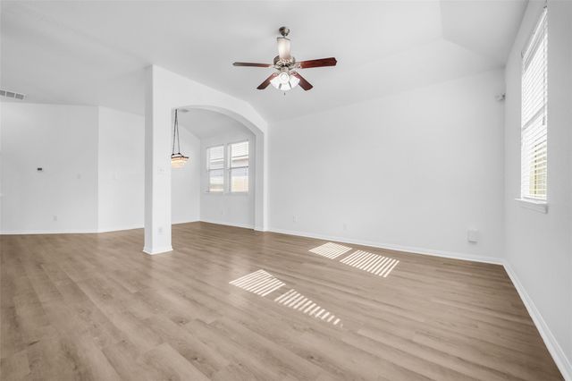 4707 Waukegan Road, Conroe, TX 77306