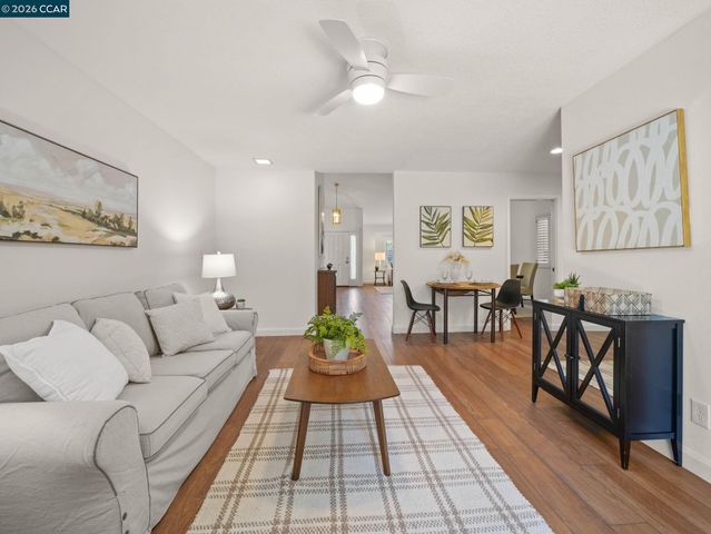 5021 Murchio Dr, Concord, CA 94521