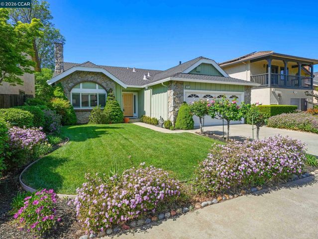 5021 Murchio Dr, Concord, CA 94521