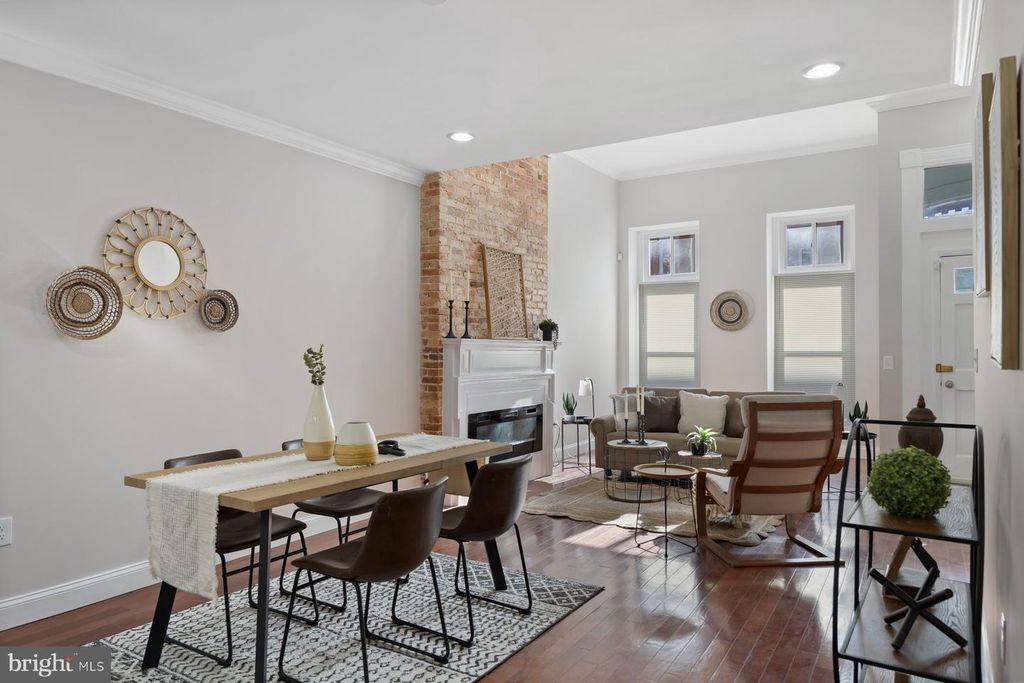 1917 MCCULLOH ST, Baltimore, MD 21217