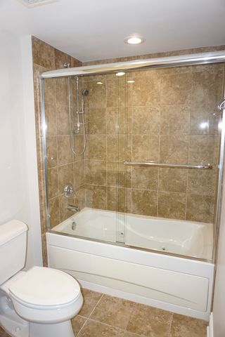 4811 N Olcott Avenue 515, Harwood Heights, IL 60706