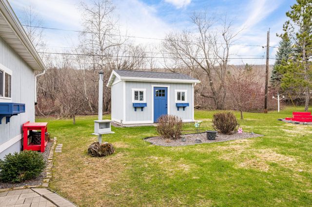 209 90th Avenue W, Duluth, MN 55808