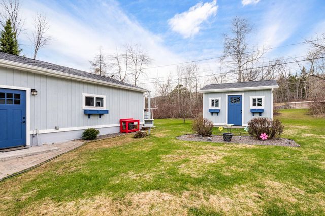 209 90th Avenue W, Duluth, MN 55808