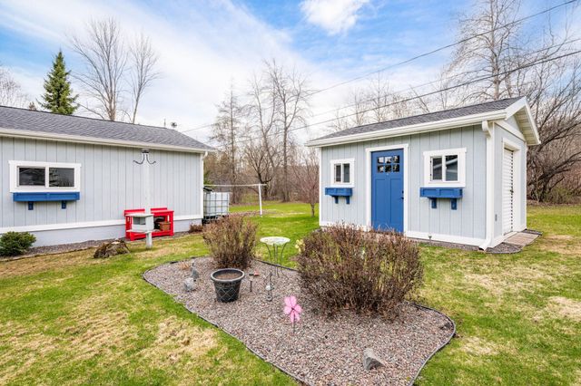 209 90th Avenue W, Duluth, MN 55808