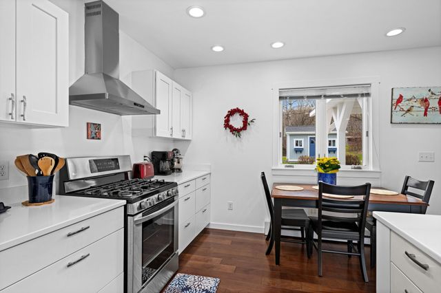 209 90th Avenue W, Duluth, MN 55808