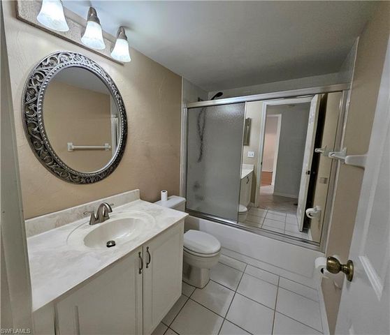 3001 Sandpiper Bay CIR B202, Naples, FL 34112