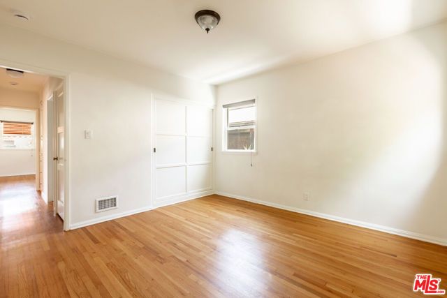 2955 Berkeley Avenue, Los Angeles, CA 90026