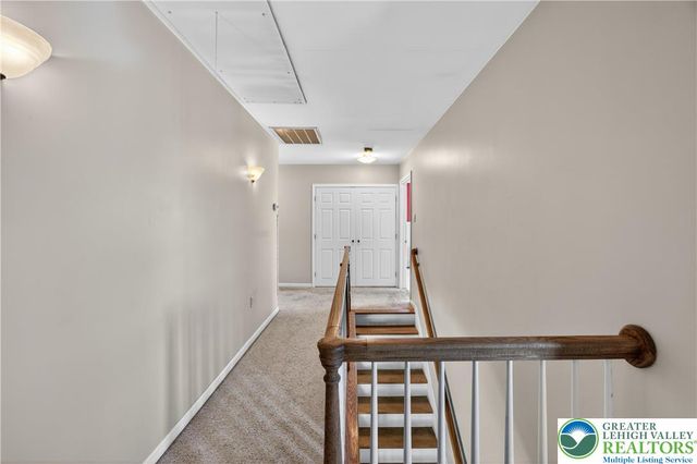 44 West 4th Street, Upper Nazareth Twp, PA 18064
