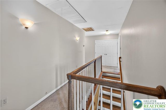 44 West 4th Street, Upper Nazareth Twp, PA 18064