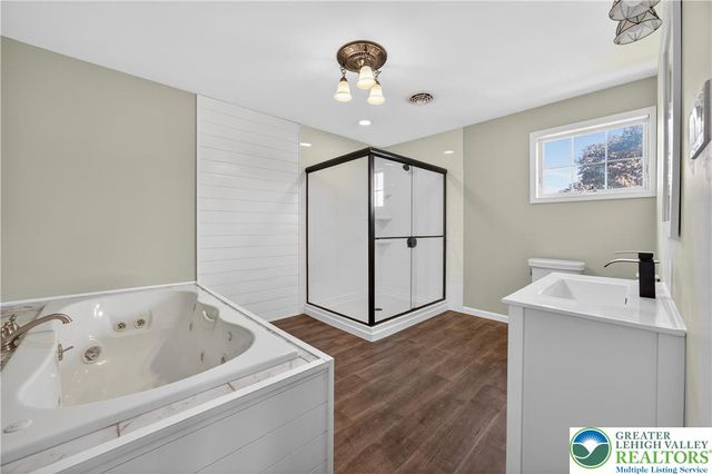 44 West 4th Street, Upper Nazareth Twp, PA 18064