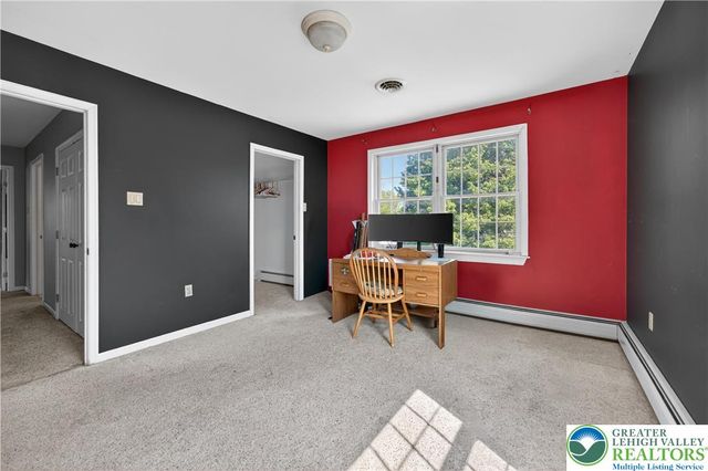 44 West 4th Street, Upper Nazareth Twp, PA 18064