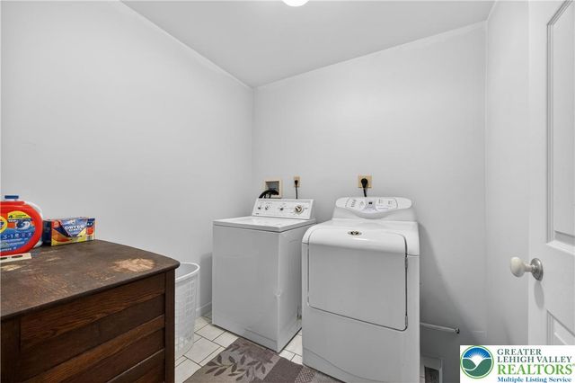 44 West 4th Street, Upper Nazareth Twp, PA 18064