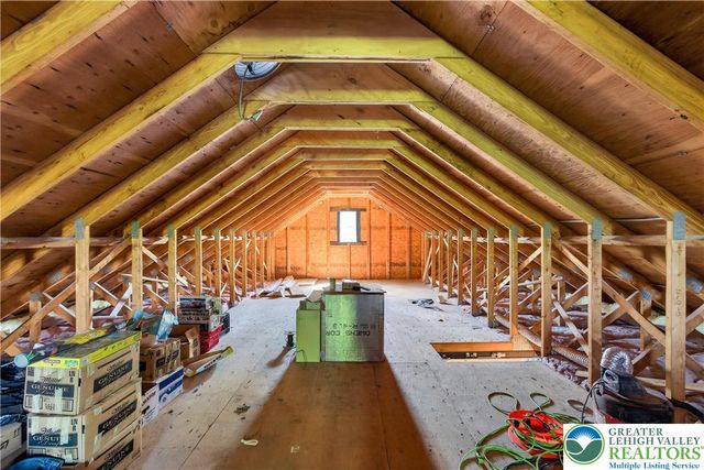 44 West 4th Street, Upper Nazareth Twp, PA 18064