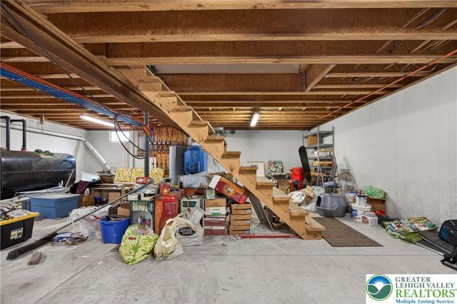 44 West 4th Street, Upper Nazareth Twp, PA 18064