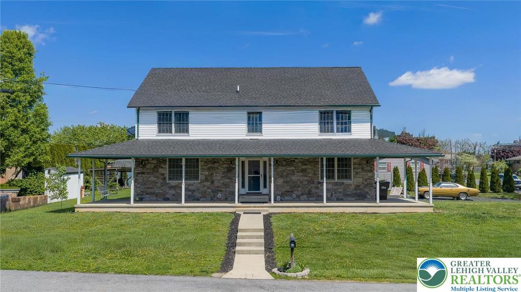 44 West 4th Street, Upper Nazareth Twp, PA 18064
