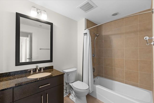 505 N MCCLURG Court 2003, Chicago, IL 60611
