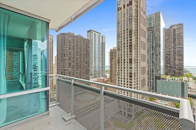505 N MCCLURG Court 2003, Chicago, IL 60611