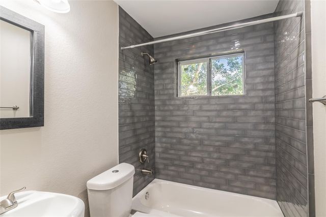 3102 Wentworth Street 3, Houston, TX 77004